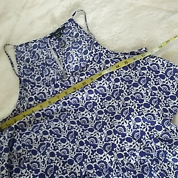 Blue & White Shorts Romper Sz M 💙 XXI Thin Spaghetti strap - Picture 7 of 7